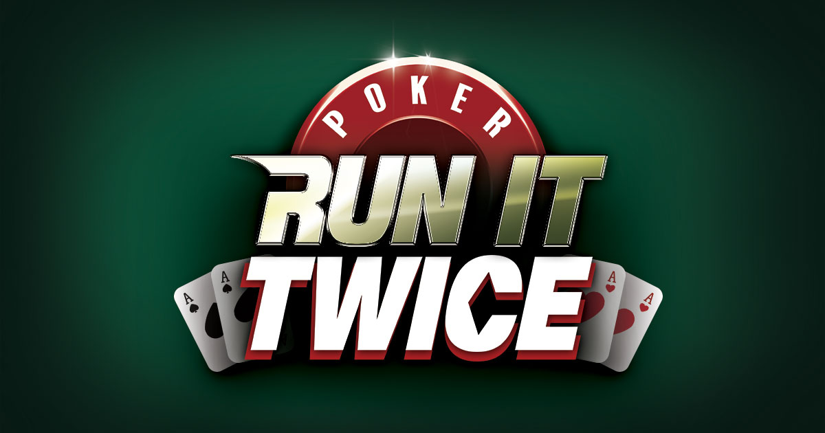 “Run It Twice”扑克主题图，画面包含四张A，绿色背景，以及一枚红色扑克筹码，主文字上方印有“POKER”字样。.